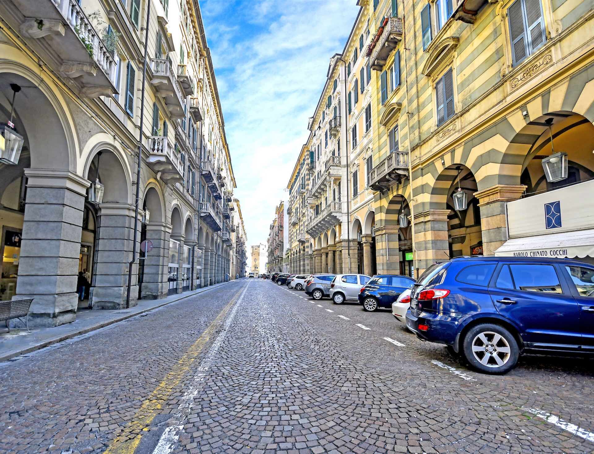 Centro storico Savona: Via Paleocapa | © Archivio visitsavona