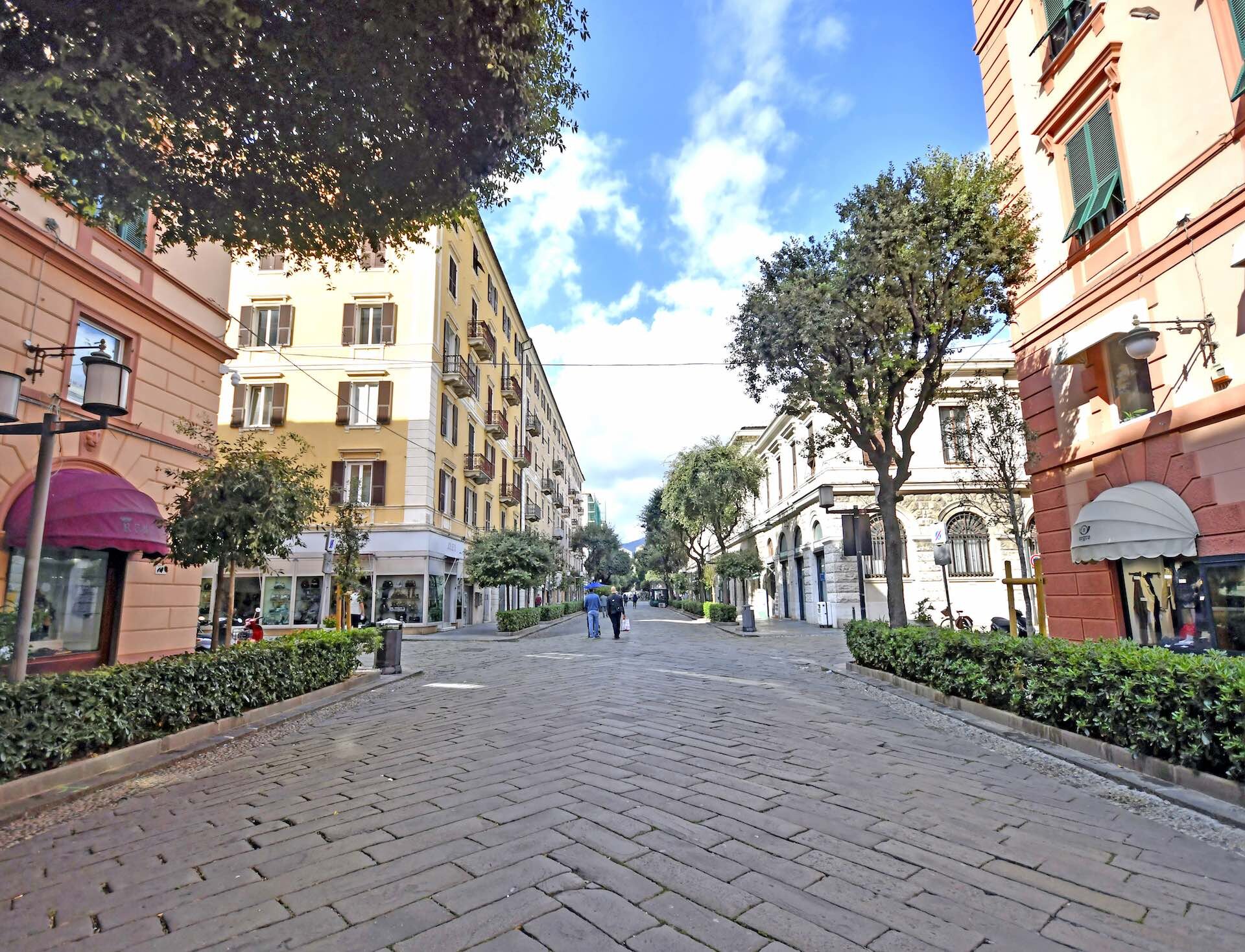 Centro storico Savona: Corso Italia | © Archivio visitsavona